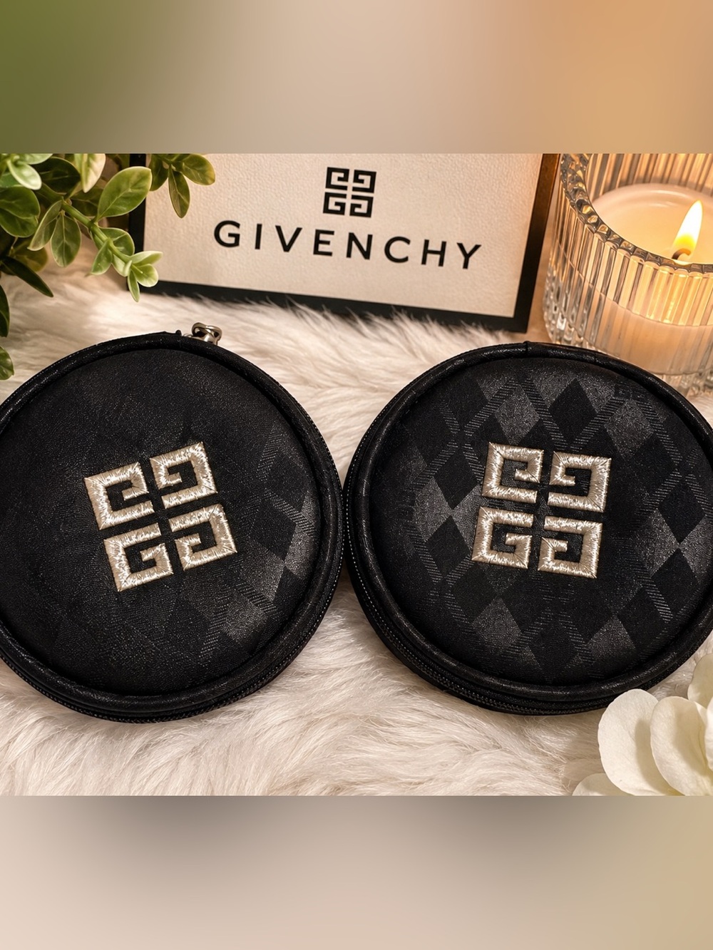 Givenchy Black Round Travel Organizers Removable Mini Zip Pouch 4G Logo Set of 2